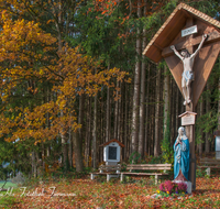 fileadmin/roha/images_galerie/kirche_religion/Teisendorf/KKKM-TEIS-SCHELM-0080-6-D-roha-Wegkreuz-Teisendorf-Schelmberg-Schoedling.png