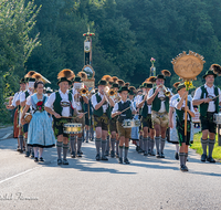 fileadmin/roha/images_galerie/orte_landschaft/Anger/Anger-Trachten-Musik-Fest/BR-FEST-ANG-MUS-TRACH-2018-08-19-0844-02-D-roha-Brauchtum-Fest-Anger-Piding-Musikkapelle.png