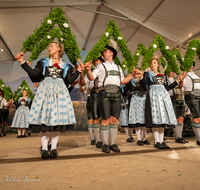 fileadmin/roha/images_galerie/orte_landschaft/Teisendorf/Gaufest-GauverbandI-Freitag14.-Sonntag23.Juli2023/BR-GAUFEST-TEIS-2023-2-2218-1-D-roha-Tracht-Gaufest-Teisendorf.png