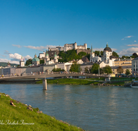 fileadmin/roha/images_galerie/orte_landschaft/Salzburg/SA-ALTST-0006-1-D-roha-Salzburg-Altstadt-Salzach-Festung-Hohensalzburg.png