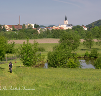 fileadmin/roha/images_galerie/Freizeit-Sport/E-Bike/SPO-E-BIKE-TEI-KARLS-0008-D-roha-Sport-E-Bike-Teisendorf-Hochstaufen-Karlsbach-Pfarrer-Weiher.png