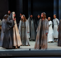 fileadmin/roha/images_galerie/orte_landschaft/Oberammergau/Passion_2022/OBERA-PASS-2022-1733-01-D-roha.-Oberammergau-Passion-Spiele.png