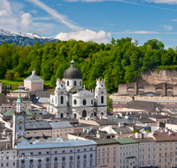 fileadmin/roha/images_galerie/orte_landschaft/Salzburg/SA-ALTST-0028-D-roha-Salzburg-Altstadt-Kollegienkirche.png