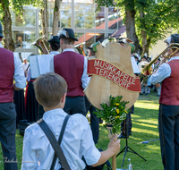 fileadmin/roha/images_galerie/orte_landschaft/Teisendorf/Gaufest-GauverbandI-Freitag14.-Sonntag23.Juli2023/BR-GAUFEST-TEIS-2023-2-1708-1-D-roha-Tracht-Gaufest-Teisendorf-Standkonzert-Musikkapelle.png