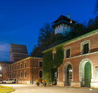 fileadmin/roha/images_galerie/orte_landschaft/Bad-Reichenhall-Saline/BAD-REI-SALINE-0019-D-roha-Bad-Reichenhall-Alte-Saline-Salz-blaue-Stunde-Nacht.png