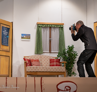 fileadmin/roha/Lieblingsbilder-making/making-of/SAAL-THEAT-2022-1922-D-roha-Saaldorf-Theater-Fotograf.png