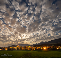 fileadmin/roha/images_galerie/orte_landschaft/Teisendorf/TEI-NA-MO-001-2225-D-roha-Teisendorf-Mond-Nacht.png