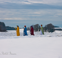 fileadmin/roha/images_galerie/brauchtum/Weihnachten-Sternsinger/BR-WEIH-HEILDREIKOEN-0054-D-roha-Brauchtum-Weihnachten-Heilig-Drei-Koenige-Sternsinger-Teisendorf.png