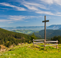 fileadmin/roha/images_galerie/kirche_religion/Teisendorf/Freidling-Berg-Stoisseralm/KKKM-TEIS-STOISS-0060-D-roha-Gipfelkreuz-Teisendorf-Anger-Stoisseralm-Hoegl-Untersberg.png