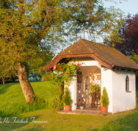 fileadmin/roha/images_galerie/kirche_religion/Teisendorf/KKKM-TEIS-END-0013-D-roha-Kapelle-Teisendorf-Endorf-St-Michael.png