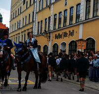 fileadmin/roha/images_galerie/orte_landschaft/Teisendorf/Gaufest-GauverbandI-Freitag14.-Sonntag23.Juli2023/BR-GAUFEST-TEIS-2023-3-1151-01-D-roha-Tracht-Gaufest-Teisendorf.png