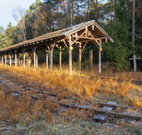 fileadmin/roha/images_galerie/orte_landschaft/Ainring/AINR-MOOR-0004-0-1-D-roha-Ainring-Moor-Torf-Torfabbau-Lore-Boggerlbahn.png