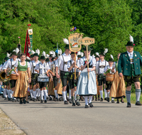 fileadmin/roha/images_galerie/orte_landschaft/Teisendorf/Weildorf/Weildorf-Trachtenfest/BR-TRACHT-FEST-WEIL-18062017-0933-01-D-roha-Brauchtum-Trachtenfest-Weildorf.png