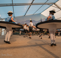 fileadmin/roha/images_galerie/orte_landschaft/Teisendorf/Gaufest-GauverbandI-Freitag14.-Sonntag23.Juli2023/BR-GAUFEST-TEIS-2023-2-2031-04-D-roha-Tracht-Gaufest-Teisendorf.png